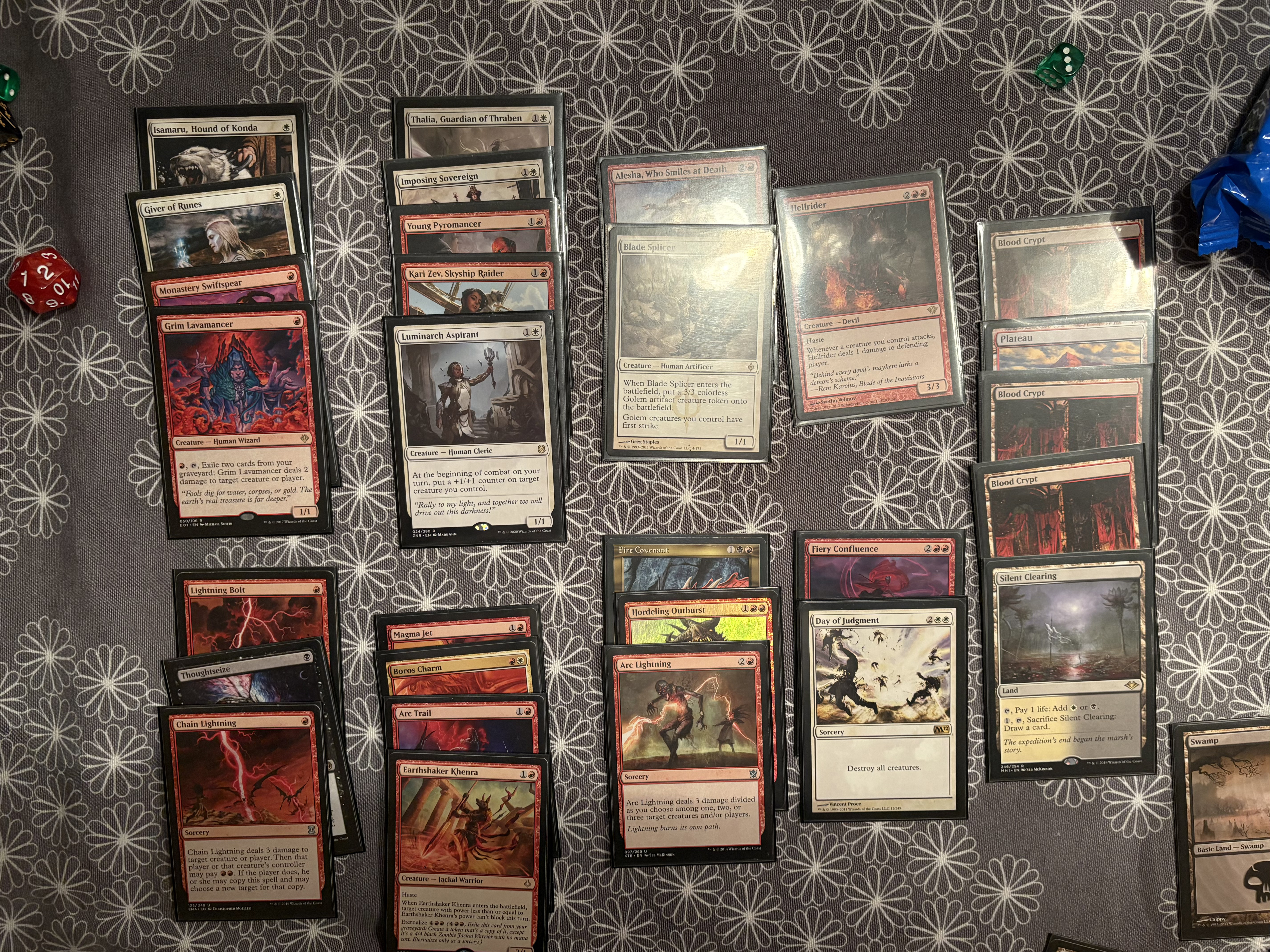 A deck picture of a Mardu aggro deck.